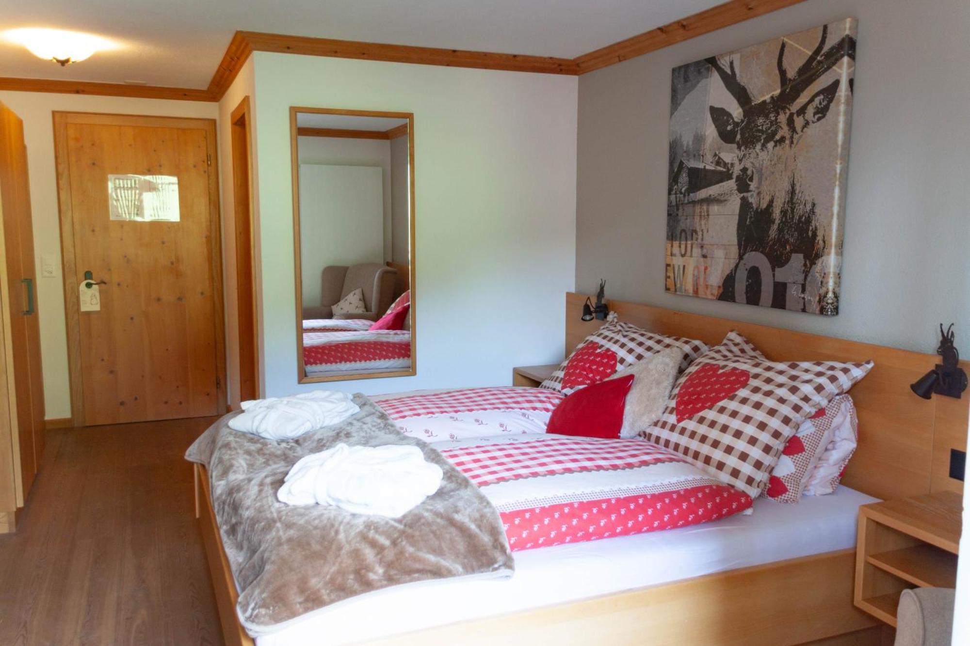 Hotel Madrisajoch Saint Antonien Exterior photo